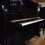 Kawai piano