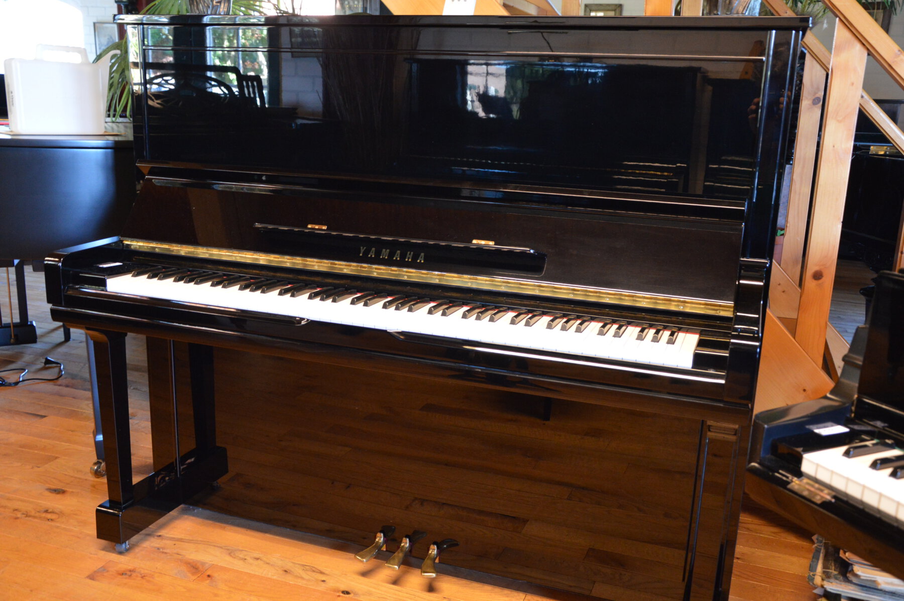 Yamaha U3