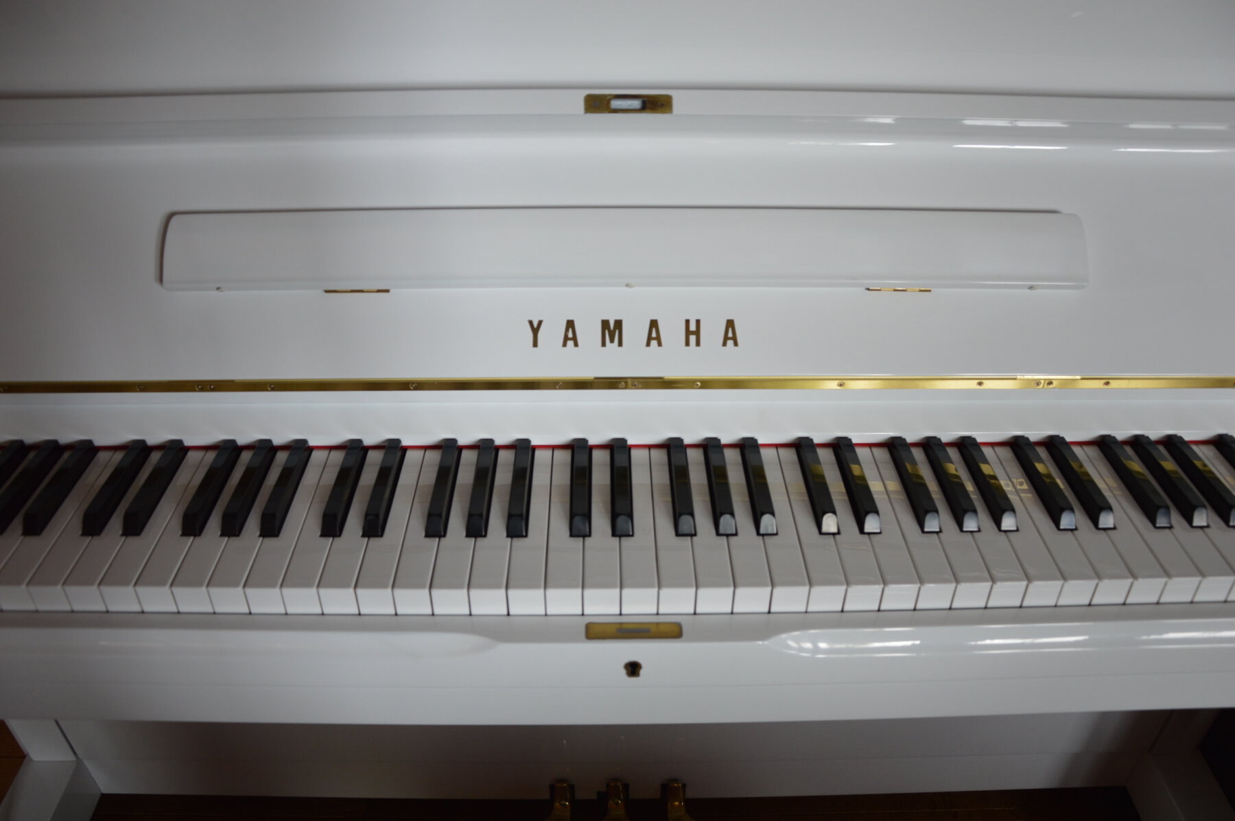 Yamaha U1 wit